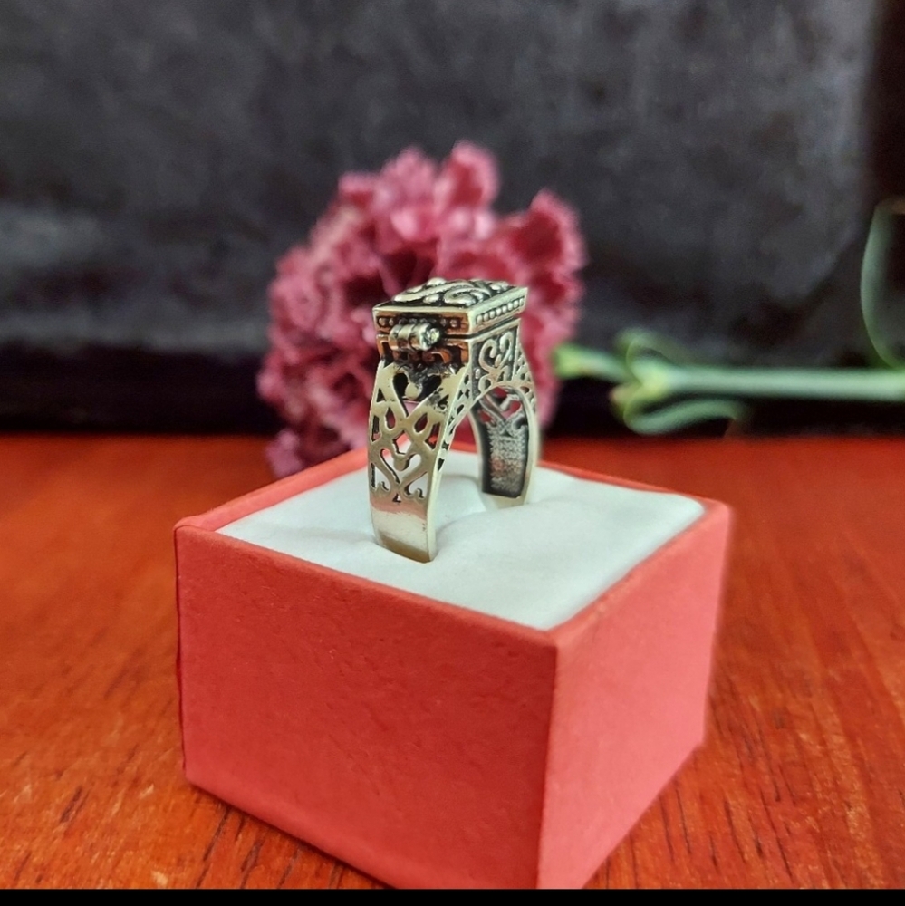 Handcrafted Poison Heart Ring (8.25) - Picture 10 of 12